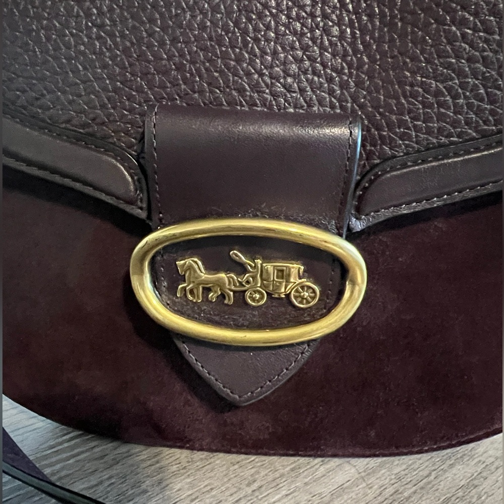 Coach Kat Saddle Bag horse and carriage motif suede pebbled leather oxblood - Picture 2 of 13
